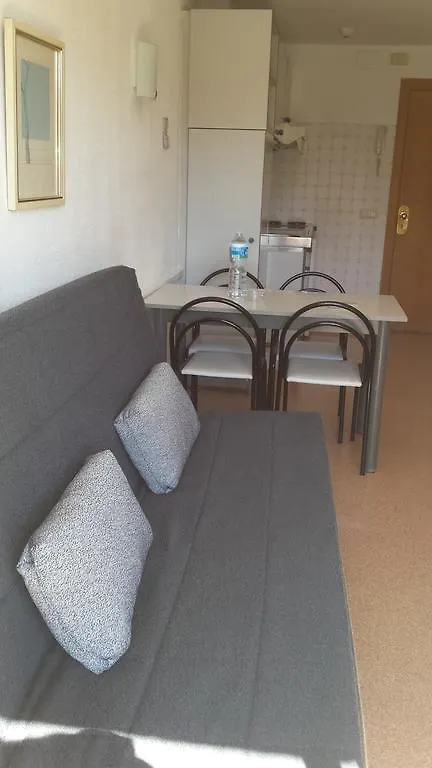 Apartaments Mar Blau Calella 0*,  Spanien